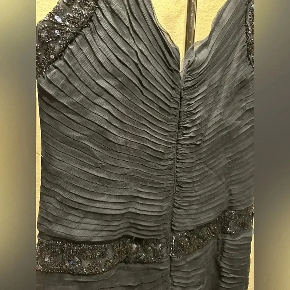 Tadashi shoji Navy sequined details dress size 8 - Picture 8 of 13